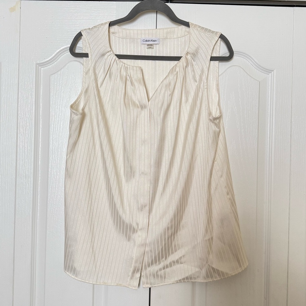Calvin Klein Women's Ivory Sleeveless Blouse